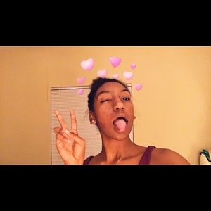 Meet your Posher, Livia